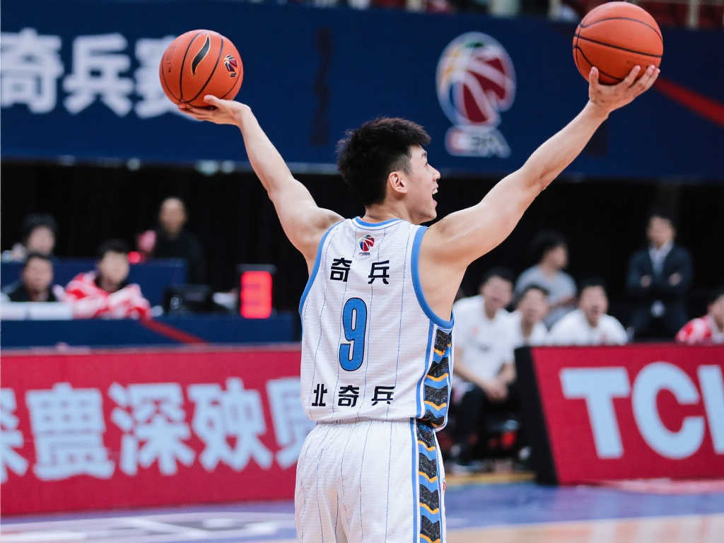 见证绿茵场 见证绿茵场